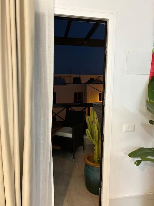 Moderno Apartamento Cerca Al Mar Tías Exteriör bild